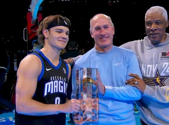 1708238897501054347.png 截图20240218115631.png